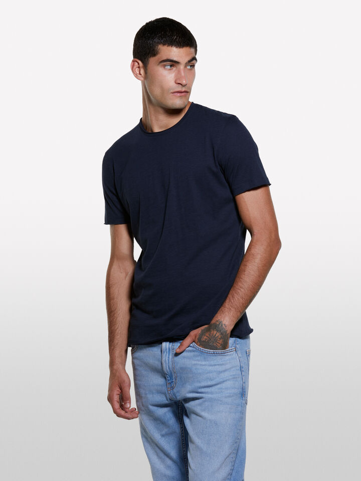 Dark blue slim fit short sleeve t-shirt - men's short sleeve t-shirts - Dark Blue | Sisley image number 3
